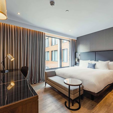 The Fellows House Cambridge, Curio Collection By Hilton Esterno foto