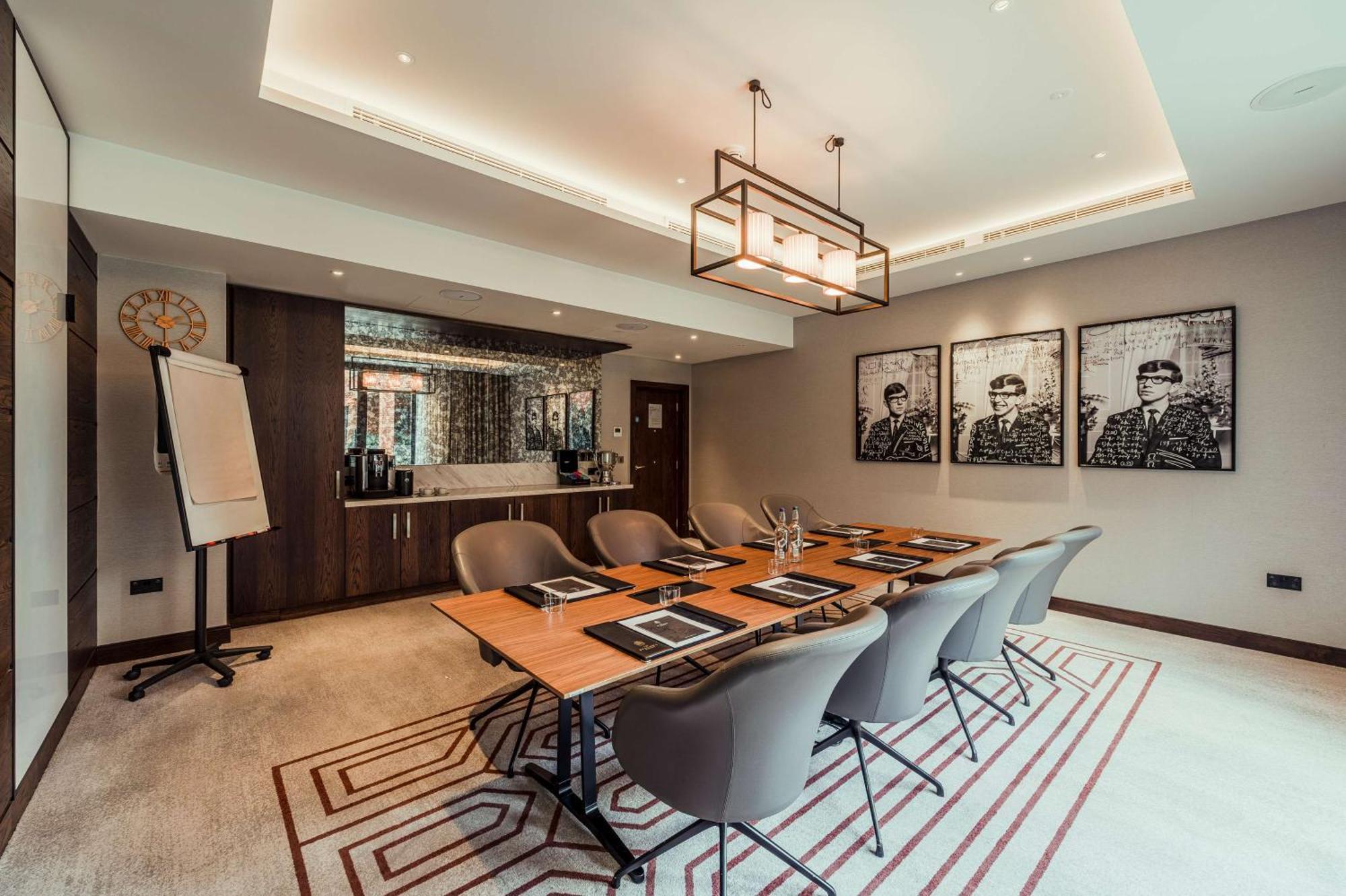 The Fellows House Cambridge, Curio Collection By Hilton Esterno foto