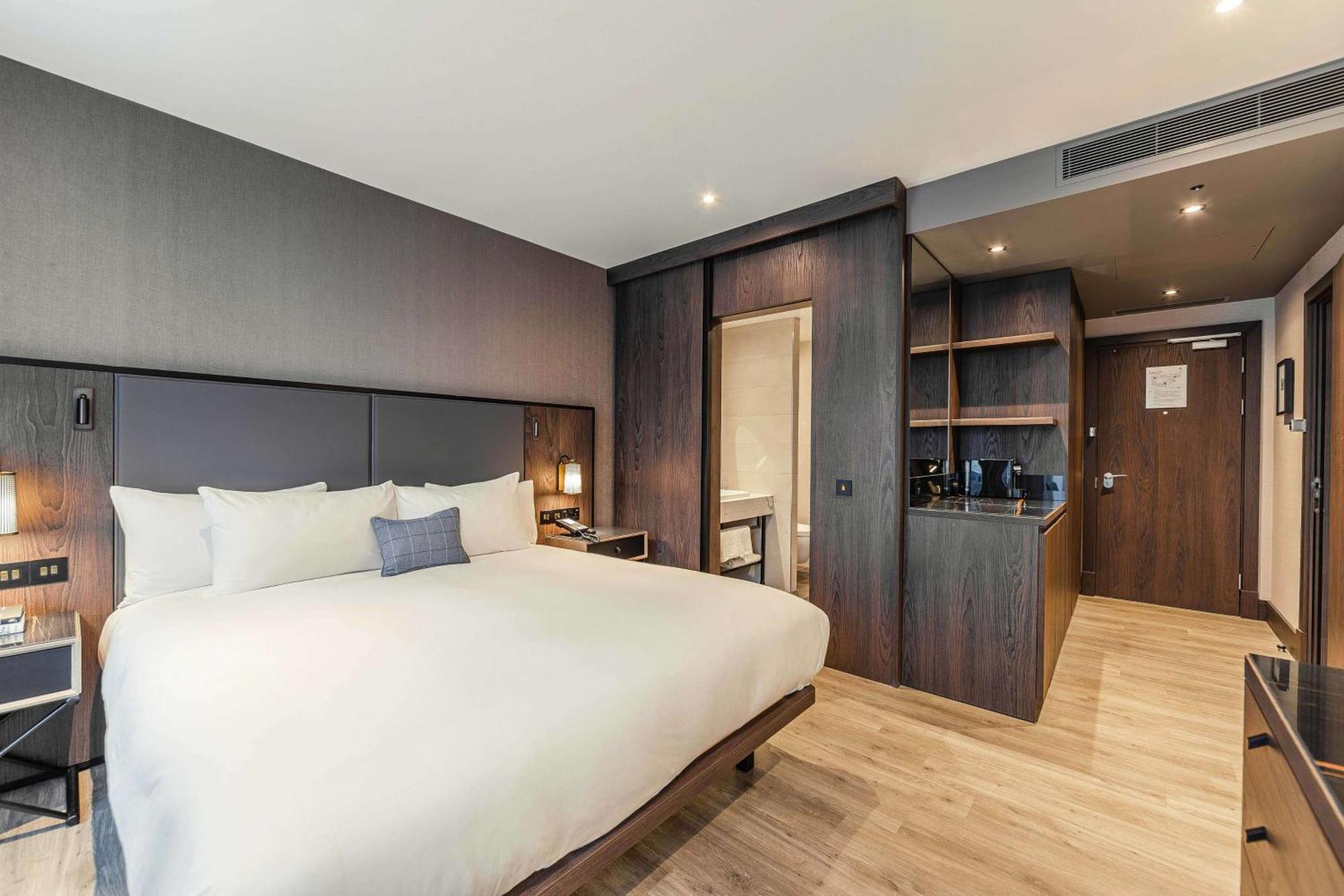 The Fellows House Cambridge, Curio Collection By Hilton Esterno foto