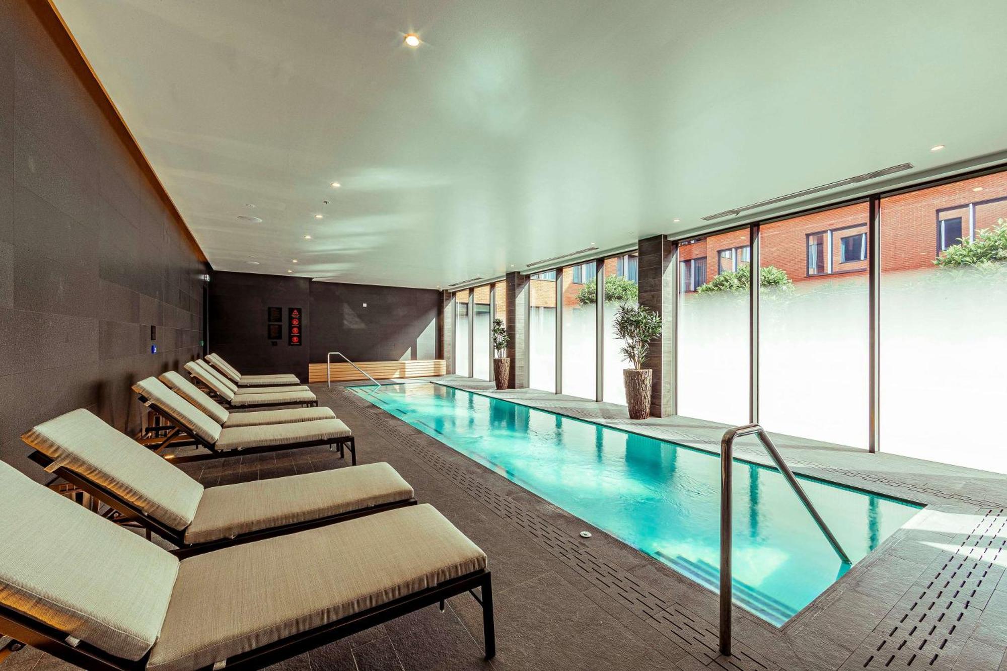 The Fellows House Cambridge, Curio Collection By Hilton Esterno foto